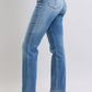 Judy Blue Full Size Run Vintage Wash Thermal Straight Jeans - Farnelli
