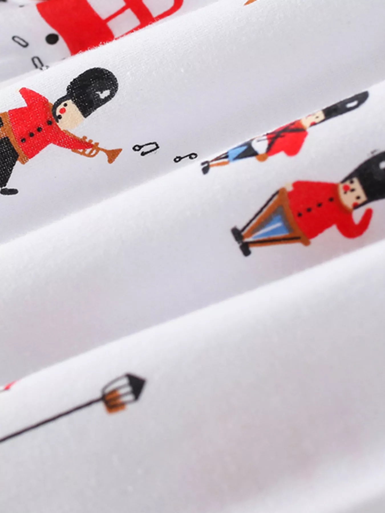 Children's Printed Round Neck Tee and Shorts Set - Farnelli