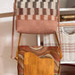 Yabisi Colibrí Crossbody - Adoquines & Guava