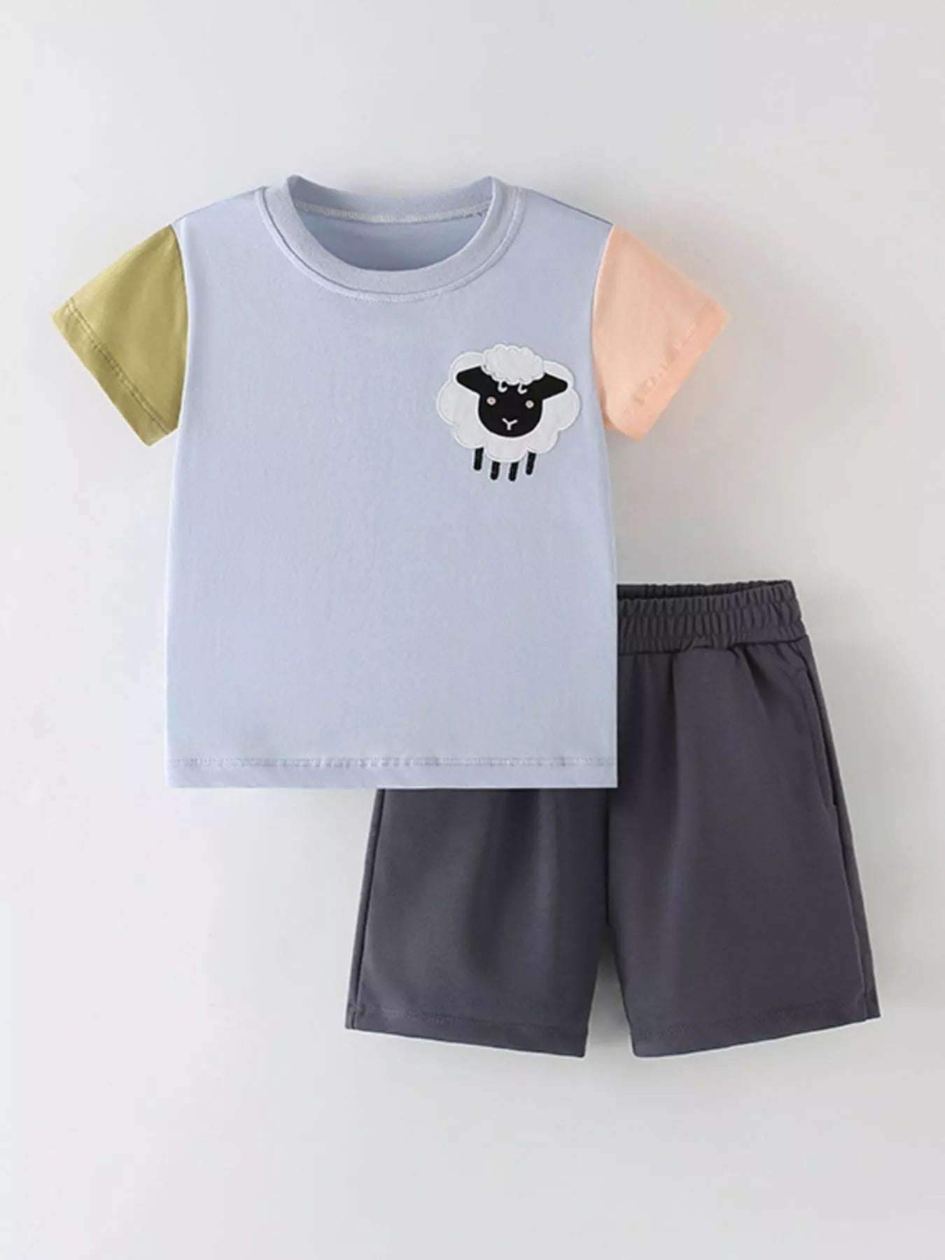 Children's Sheep Color Block Tee and Shorts Set - Farnelli