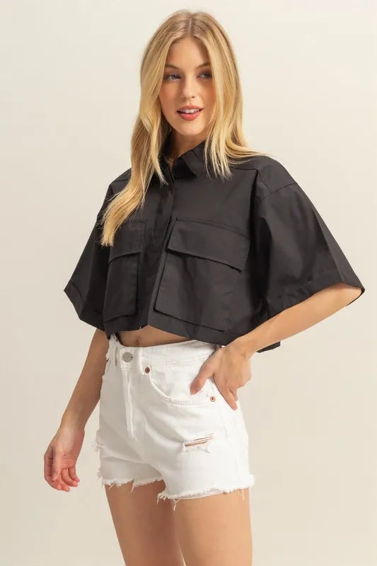 HYFVE Front Pockets Poplin Collared Neck Crop Shirt - Farnelli