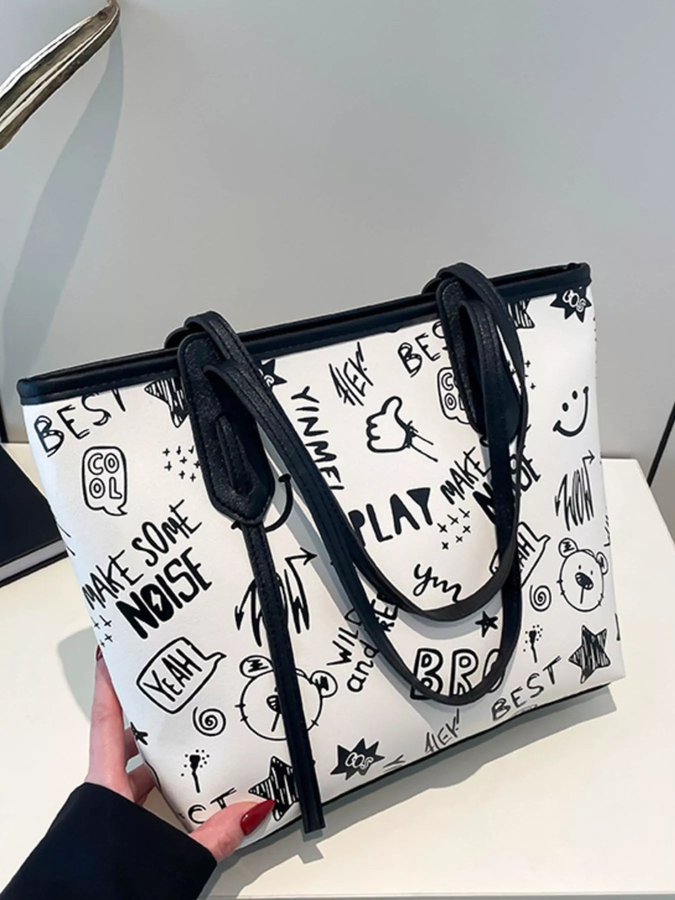 Graffiti Print Casual Tote Bag - Farnelli