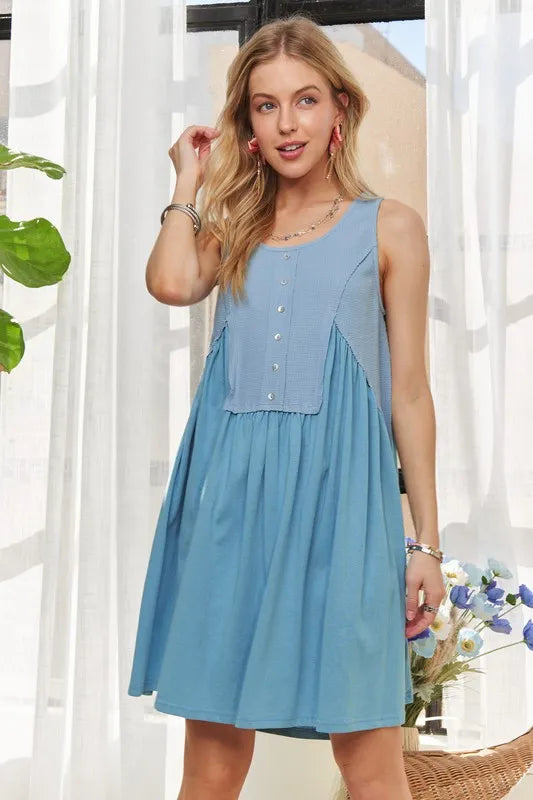 ADORA Decorative Button Sleeveless Babydoll Dress - Farnelli