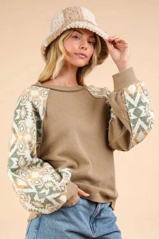 VERY J Printed Long Sleeve Round Neck Knit Top - Farnelli
