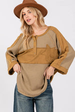 SAGE + FIG Star Applique Patch Exposed Seam Waffle Knit Top - Farnelli