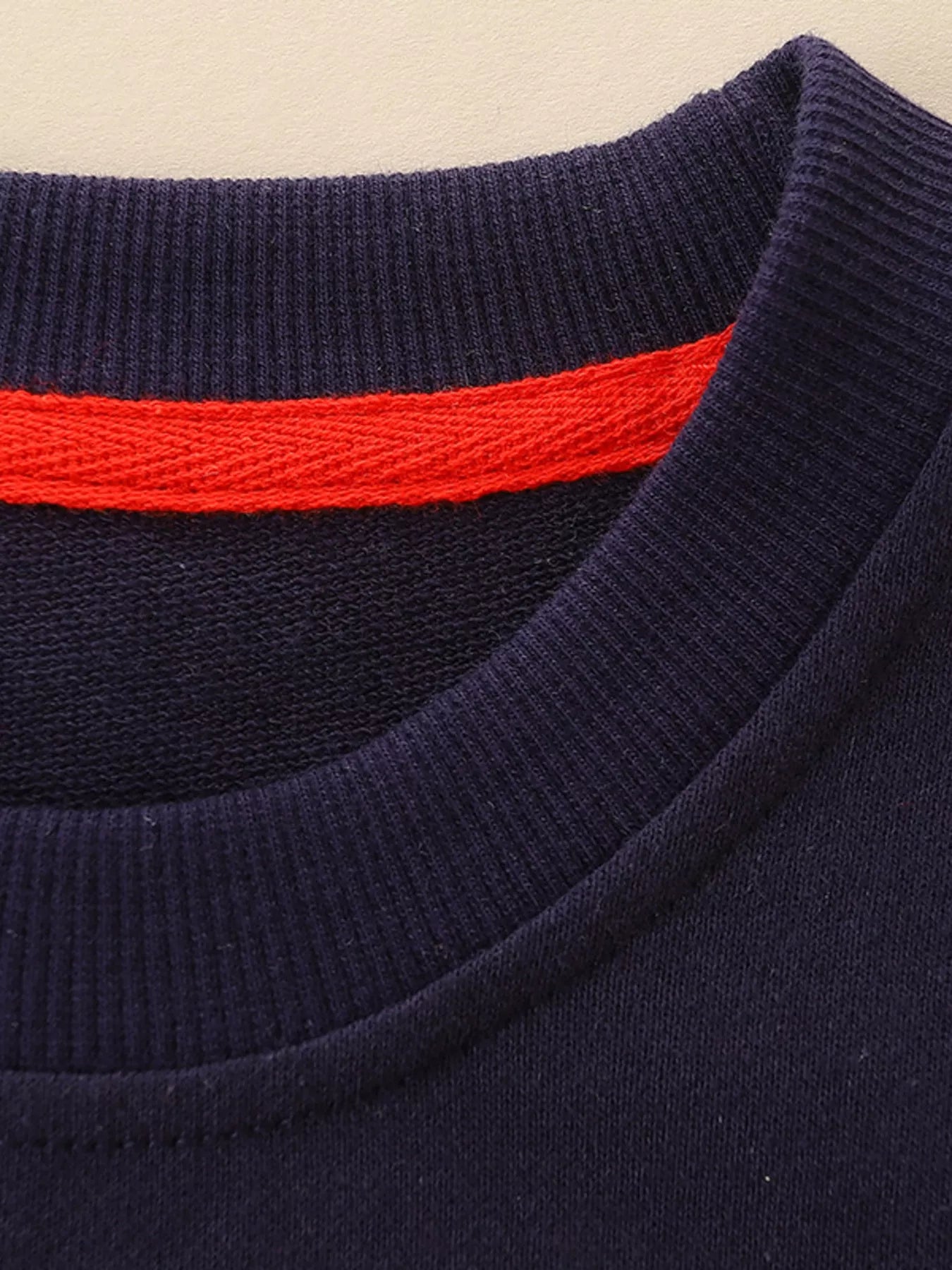 151dcb2b55514734a63e2dbe9a2890f7-Max-Origin