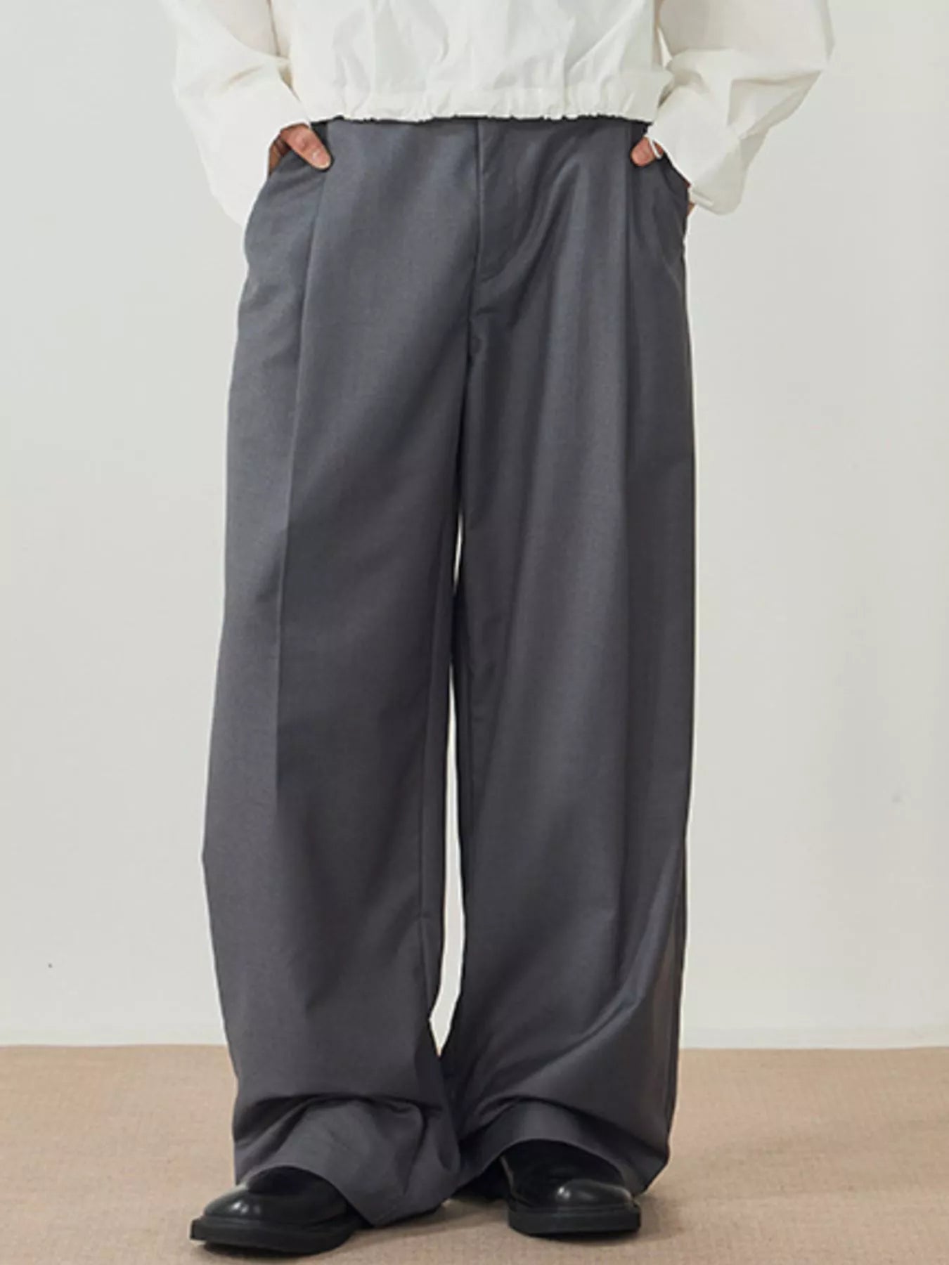 Men's Wide Leg Pleated Pants - Farnelli