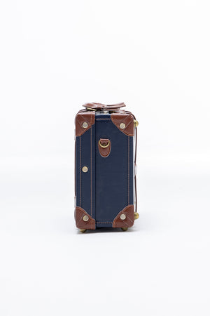 [title] Briefcase | Farnelli