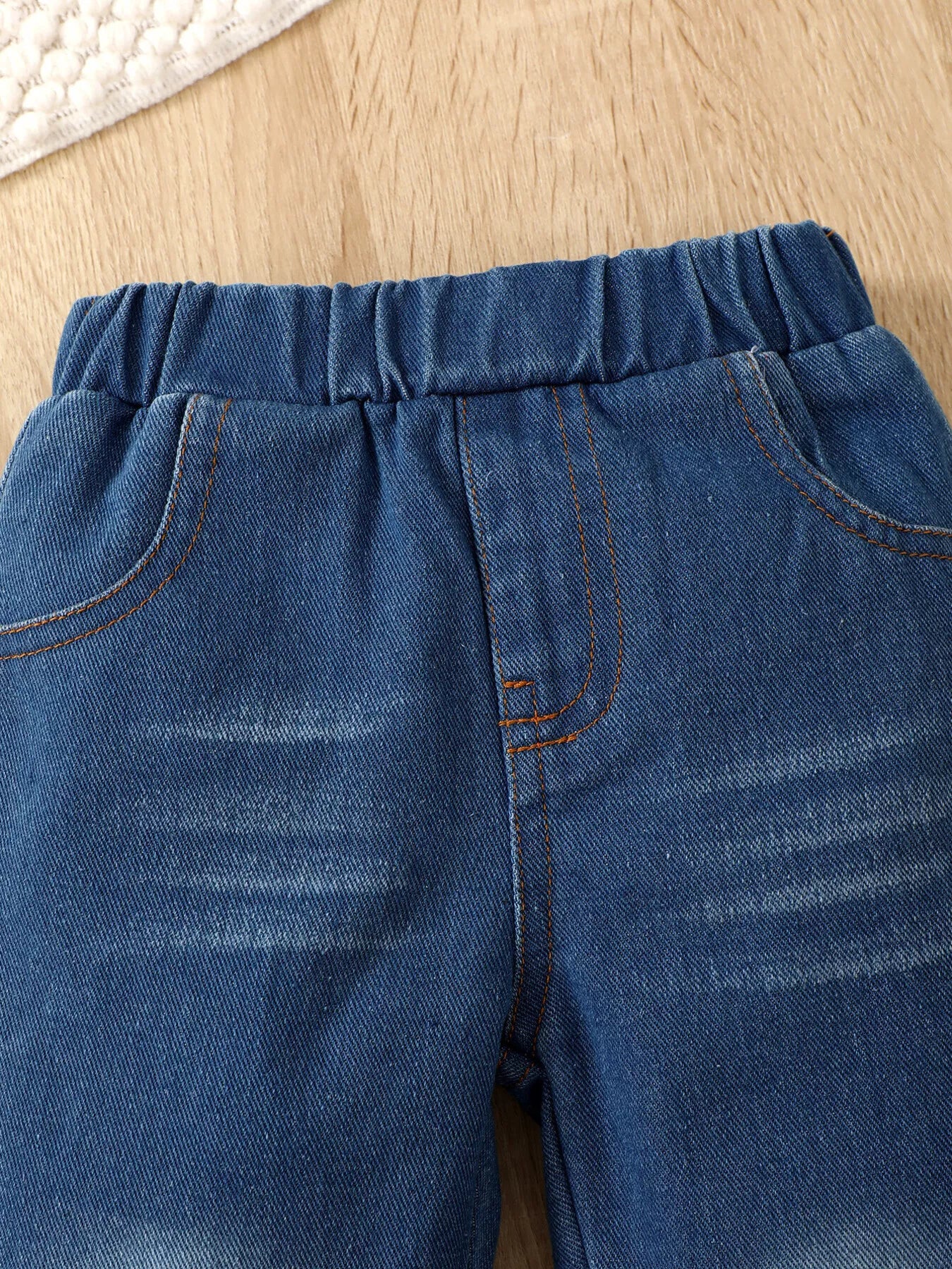 Children's Cartoon Animal Print Sweatshirt & Jeans Set - Farnelli