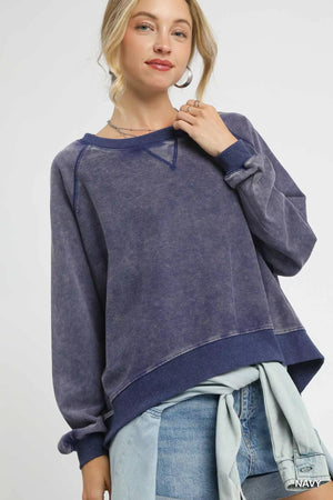 Umgee Mineral Wash French Terry Sweatshirt - Farnelli