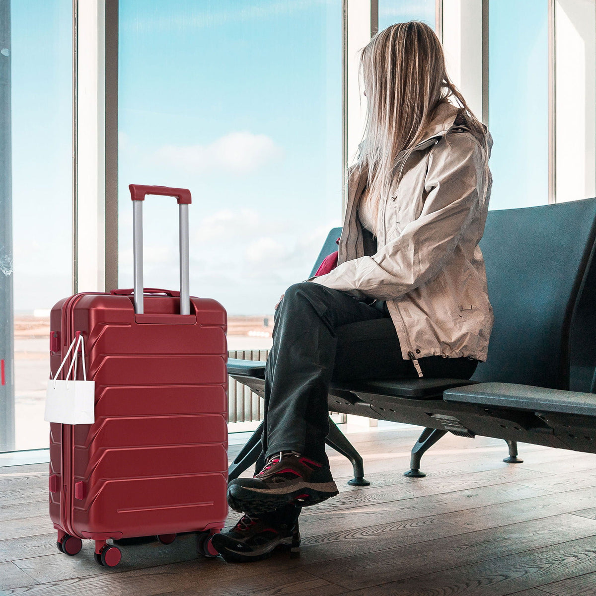 HouseOfZazla 3-piece spinner wheel luggage set with combination locks