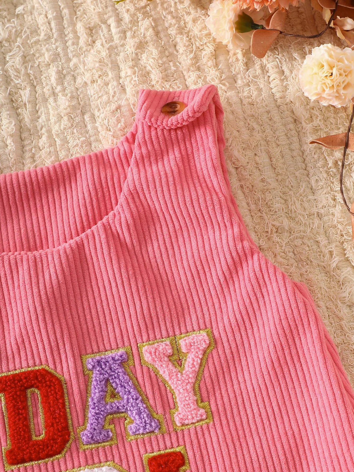 1a76fd250ebb4335baa78a09e805448c-Max-Origin