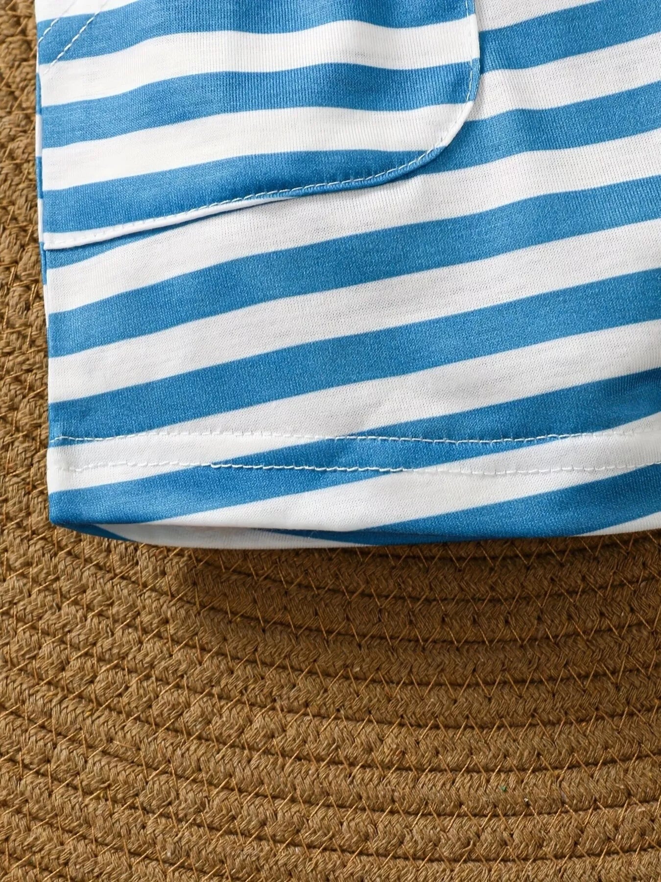 Children's Dinosaur Print Tee & Striped Shorts Set - Farnelli