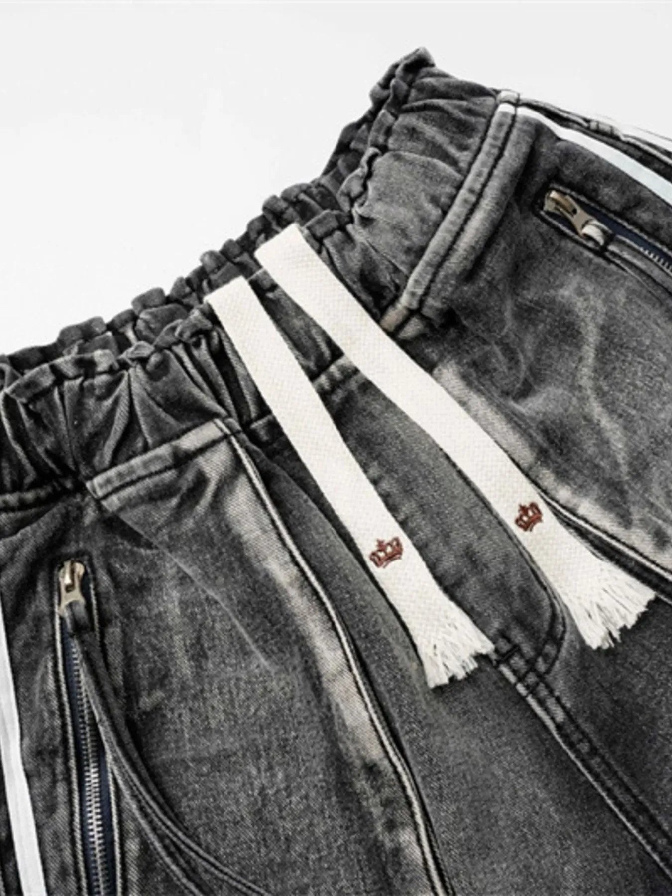 Men's Distressed Cargo Denim Shorts with Drawstring Waist - Farnelli