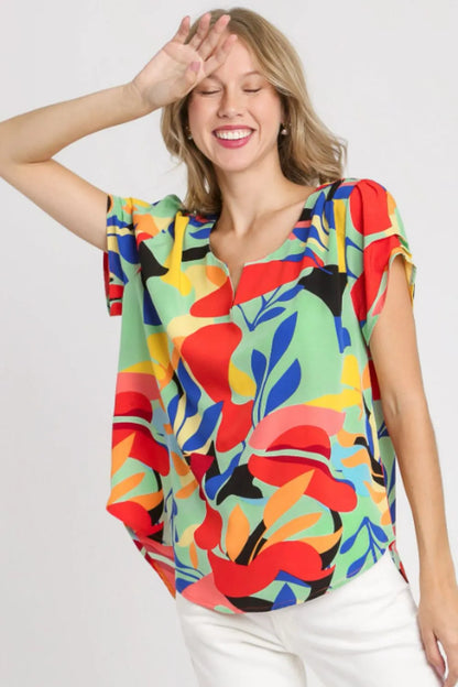 Umgee Full Size Short Sleeved Abstract Print Top Plus Size - Farnelli