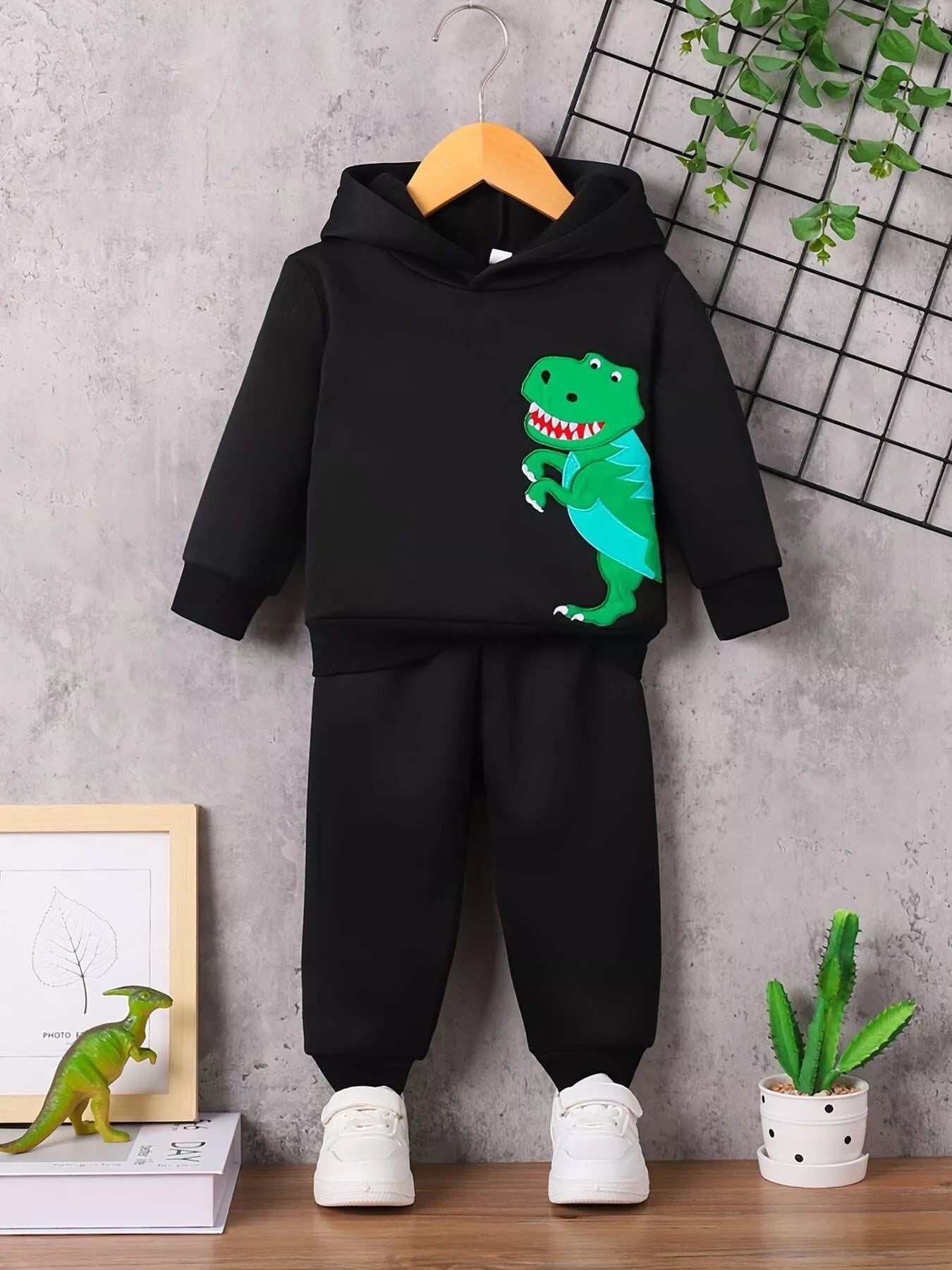 Children's Dinosaur Graphic Hoodie & Pants Set - Farnelli