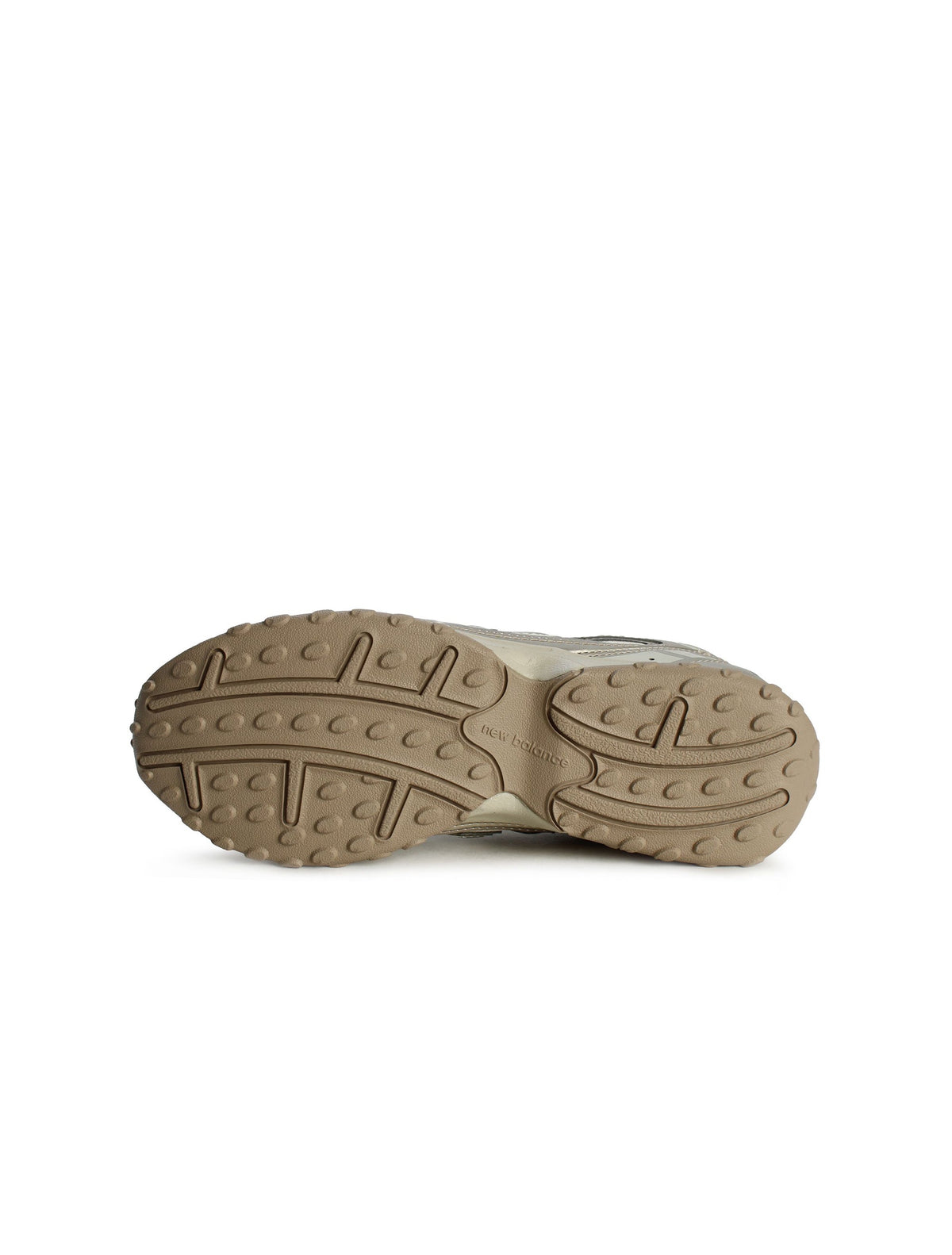 New Balance women's 204L lightweight bronze footwear with metallic accents, displayed on a neutral background.