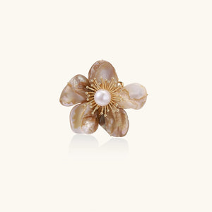 Golden Bloom Pearl Pin - Farnelli