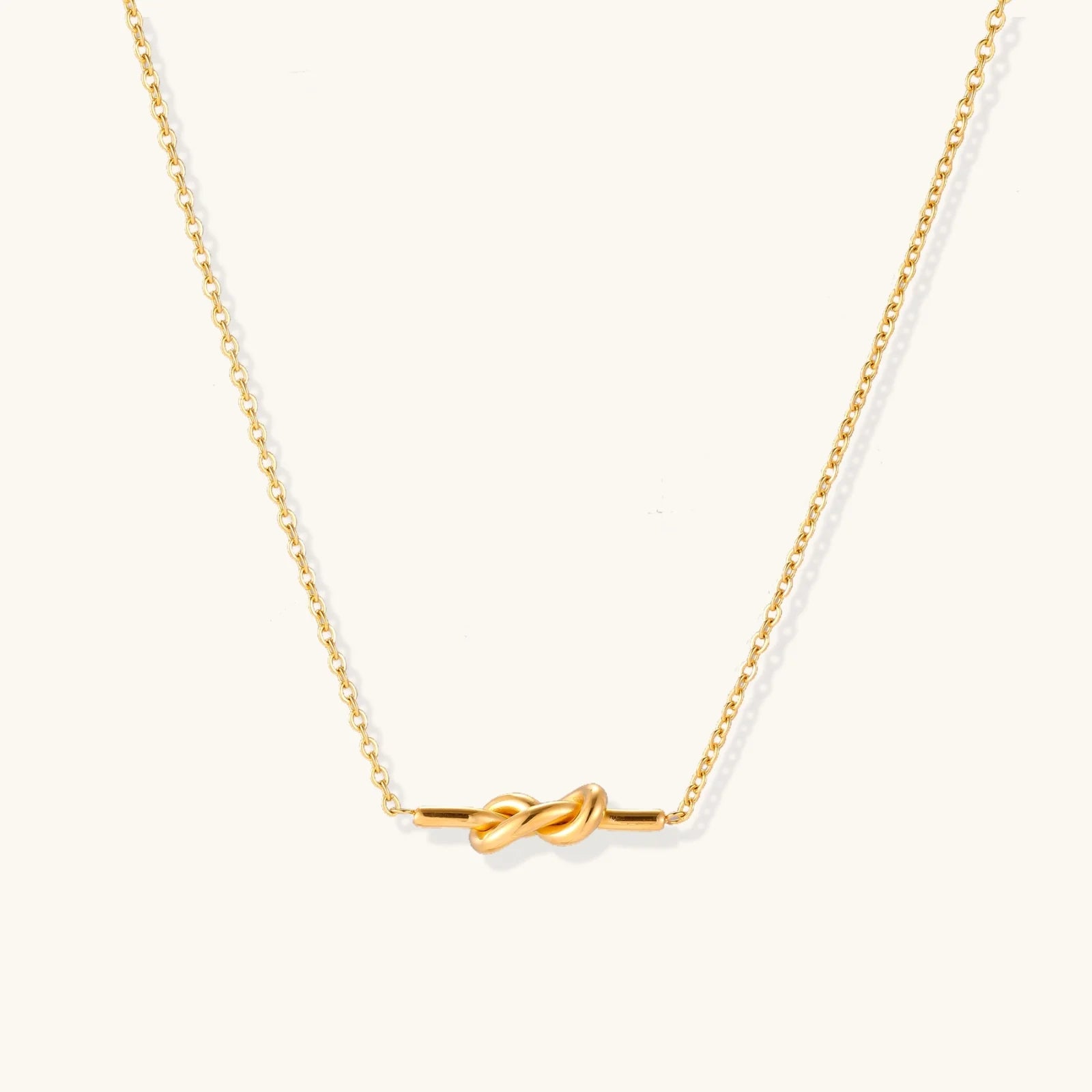Unity Knot Necklace - Farnelli