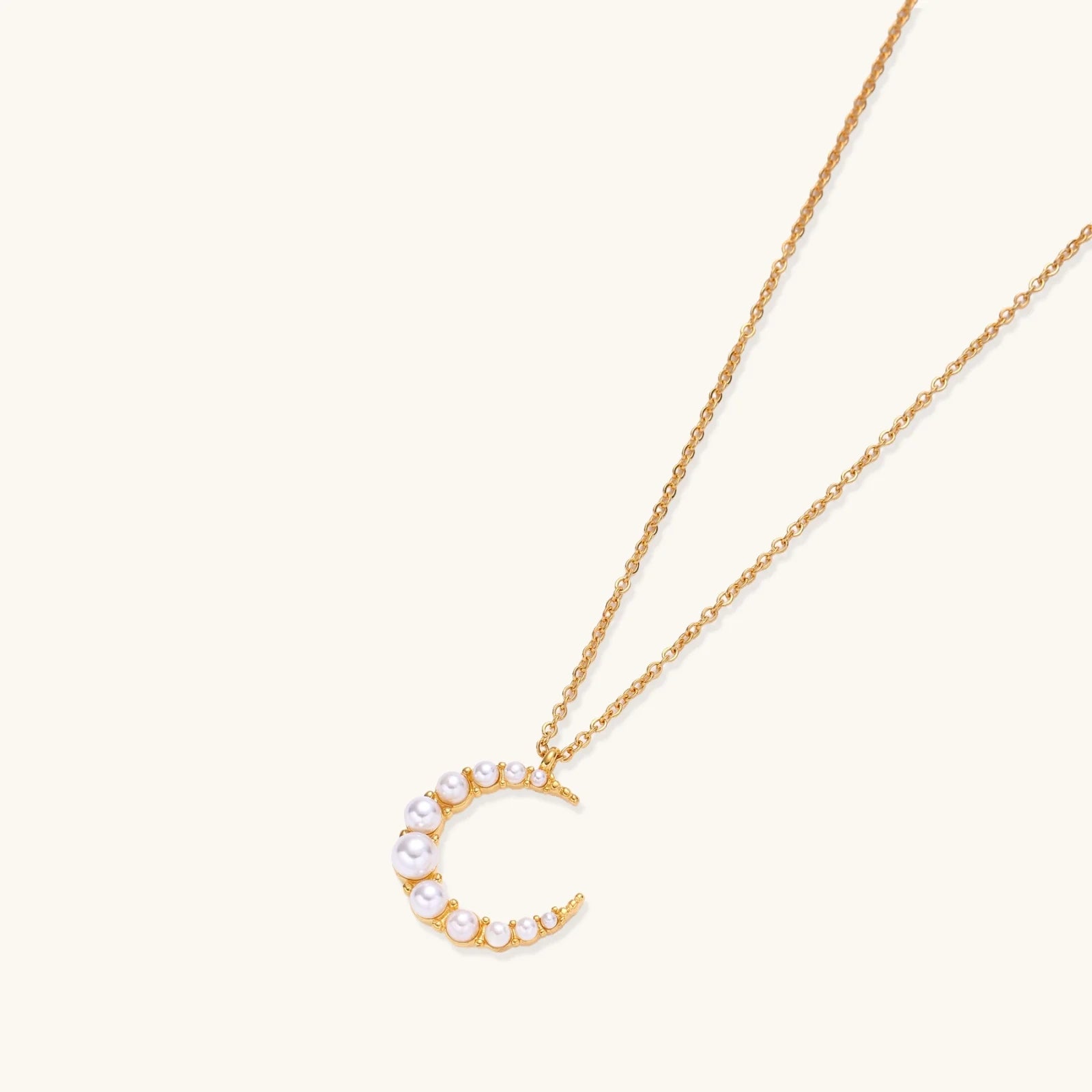 Luna Pearl Crescent Necklace - Farnelli