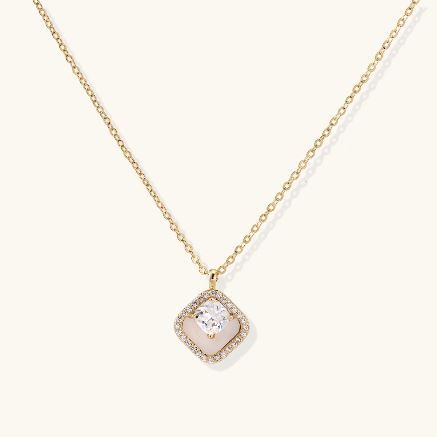 Golden Halo Pearl Pendant - Farnelli
