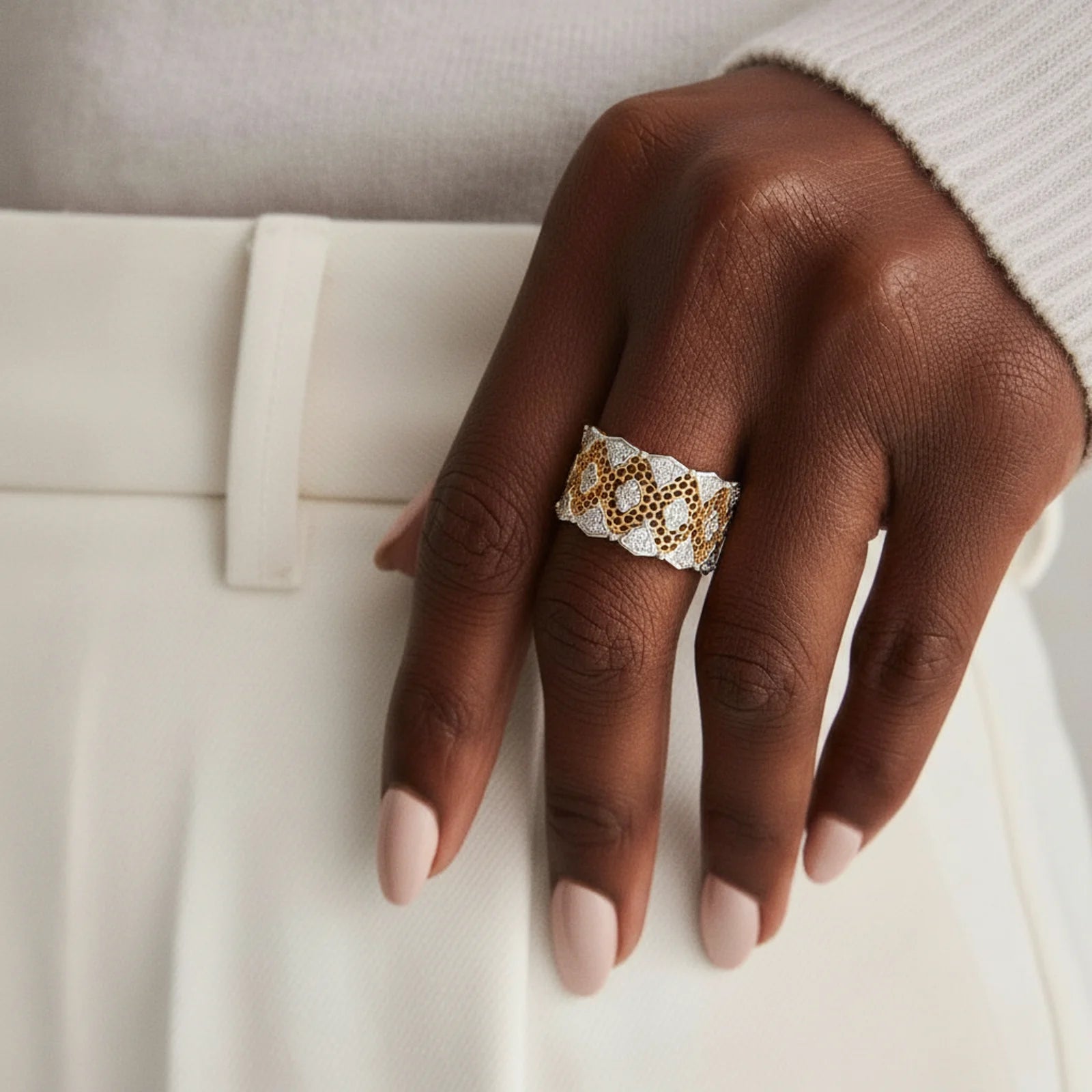 Honeycomb Crystal Power Ring - Farnelli