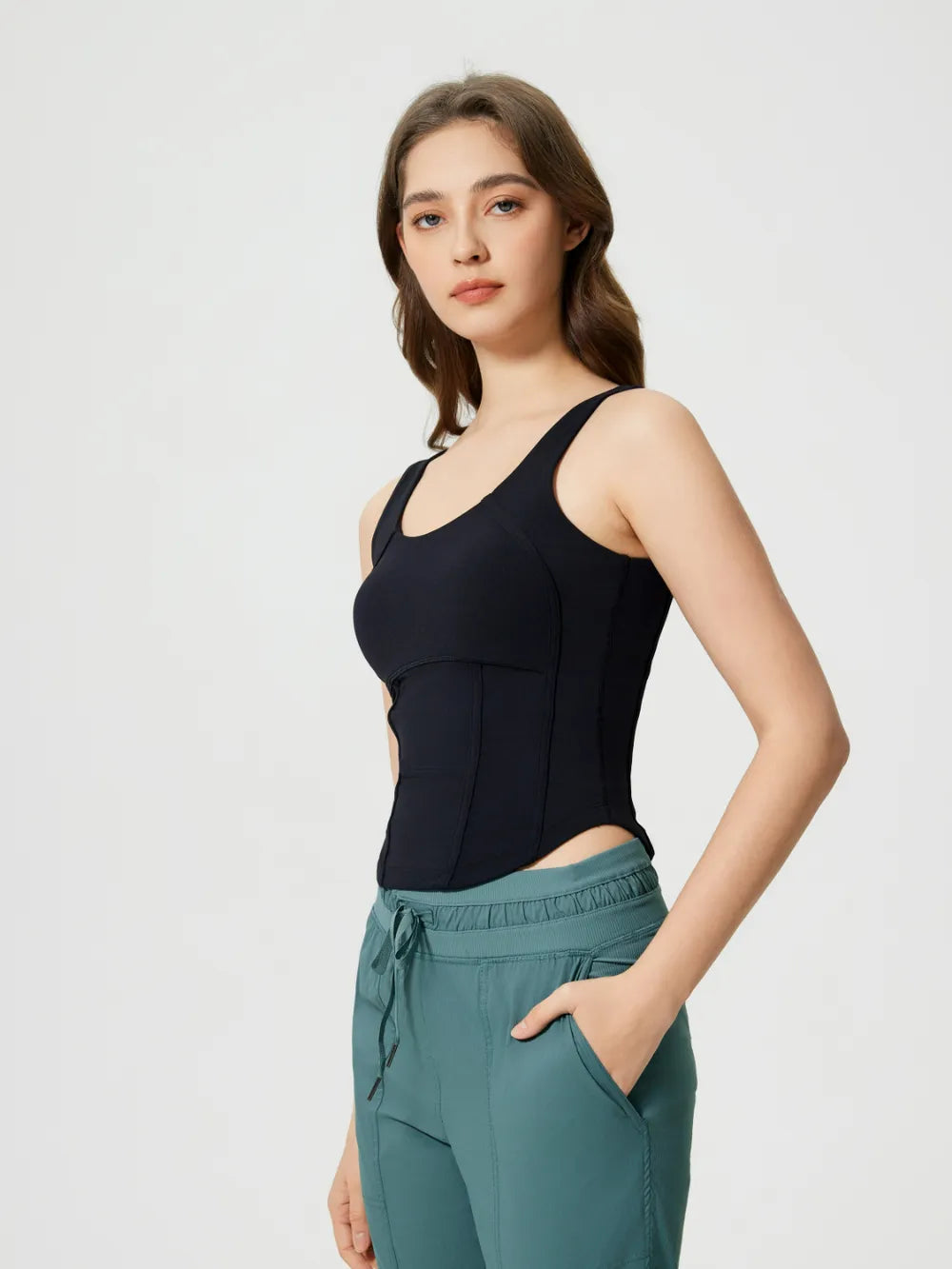 Millennia Round Neck Wide Strap Active Tank with Detachable Chest Pads - Farnelli