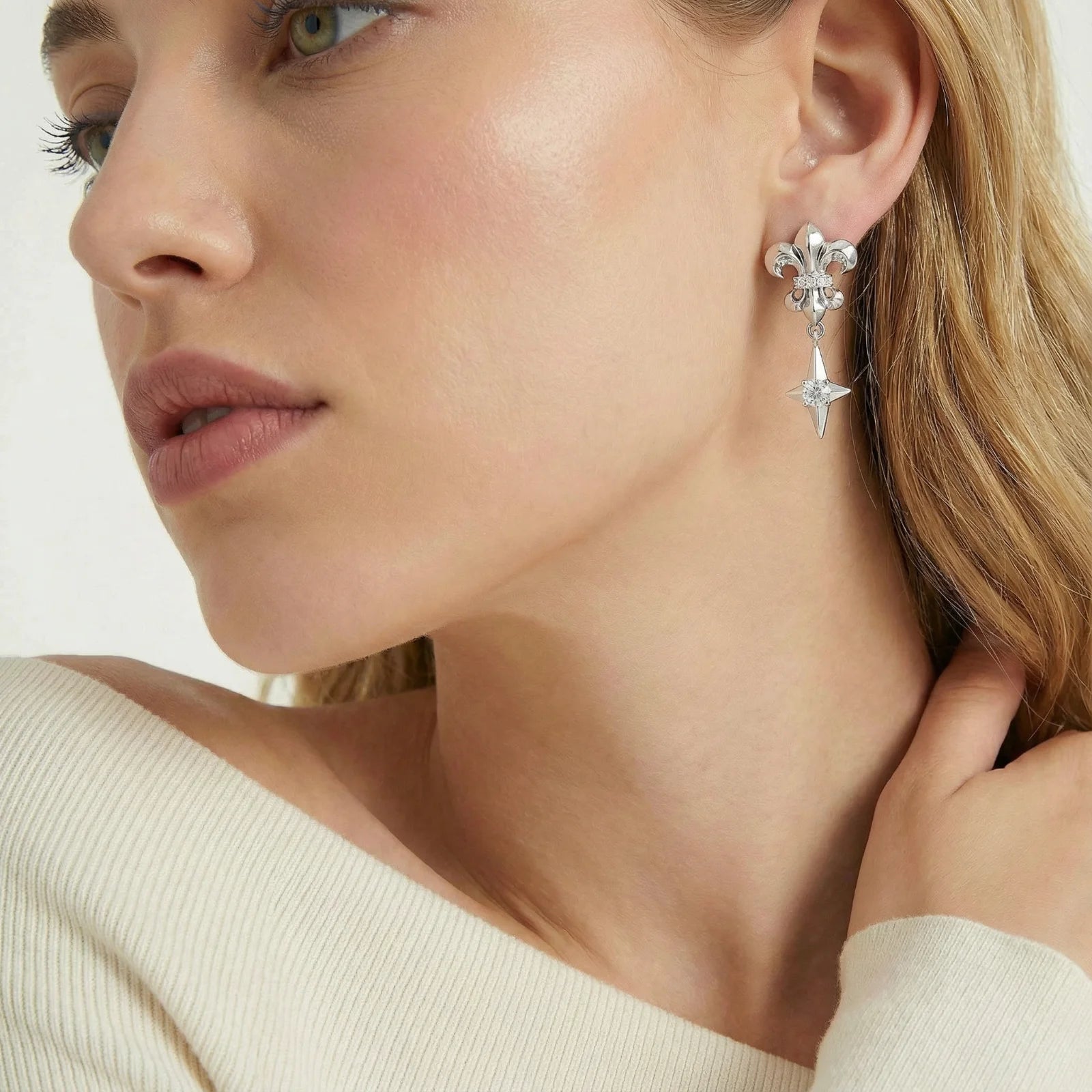 Royal Fleur Drop Earrings - Farnelli
