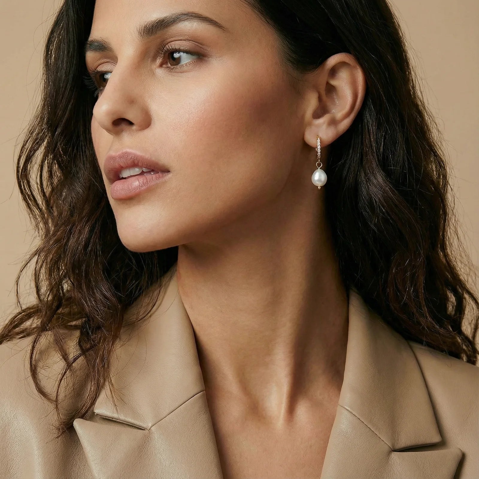 Pearl Drop Hoops - Farnelli