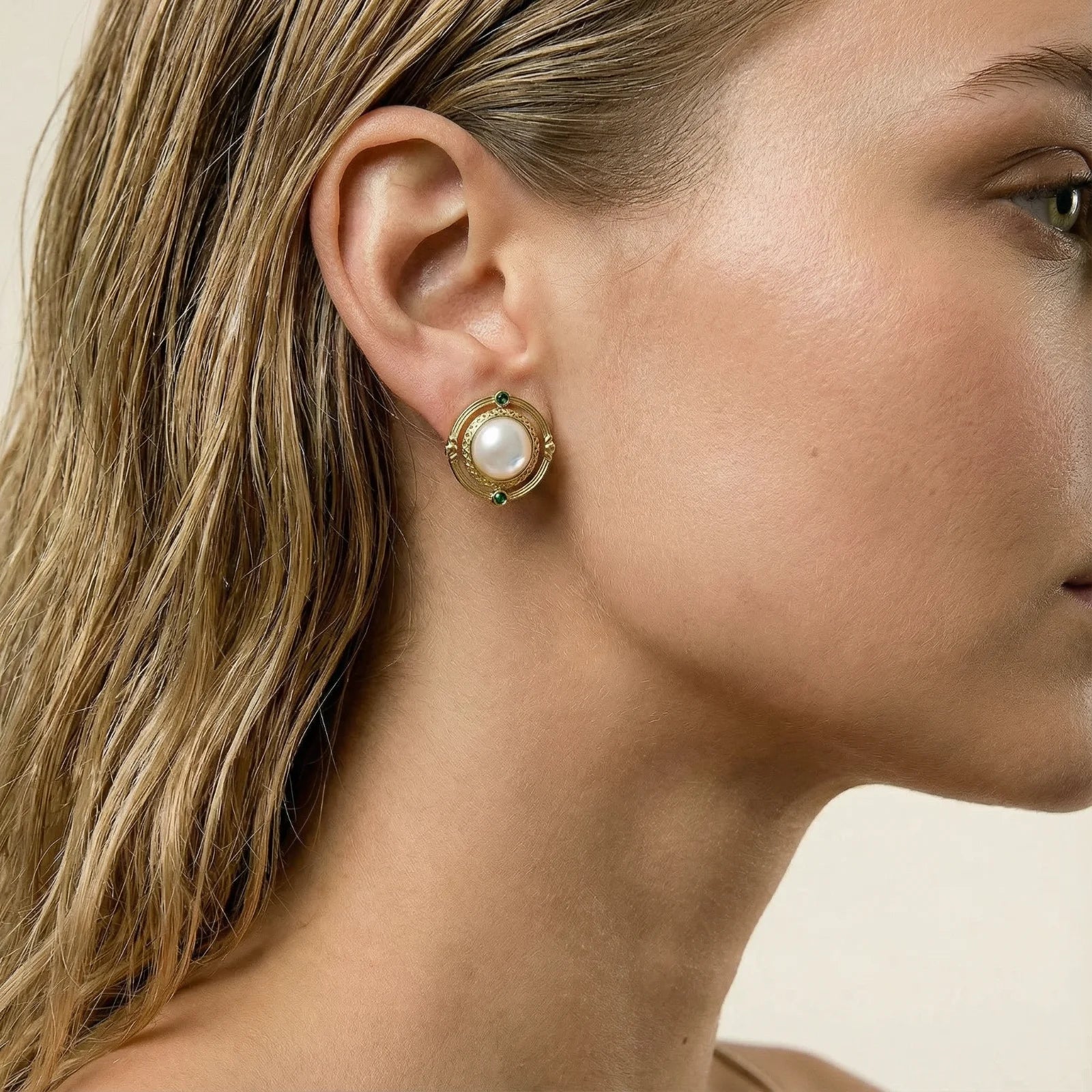 Compass Rose Studs - Farnelli