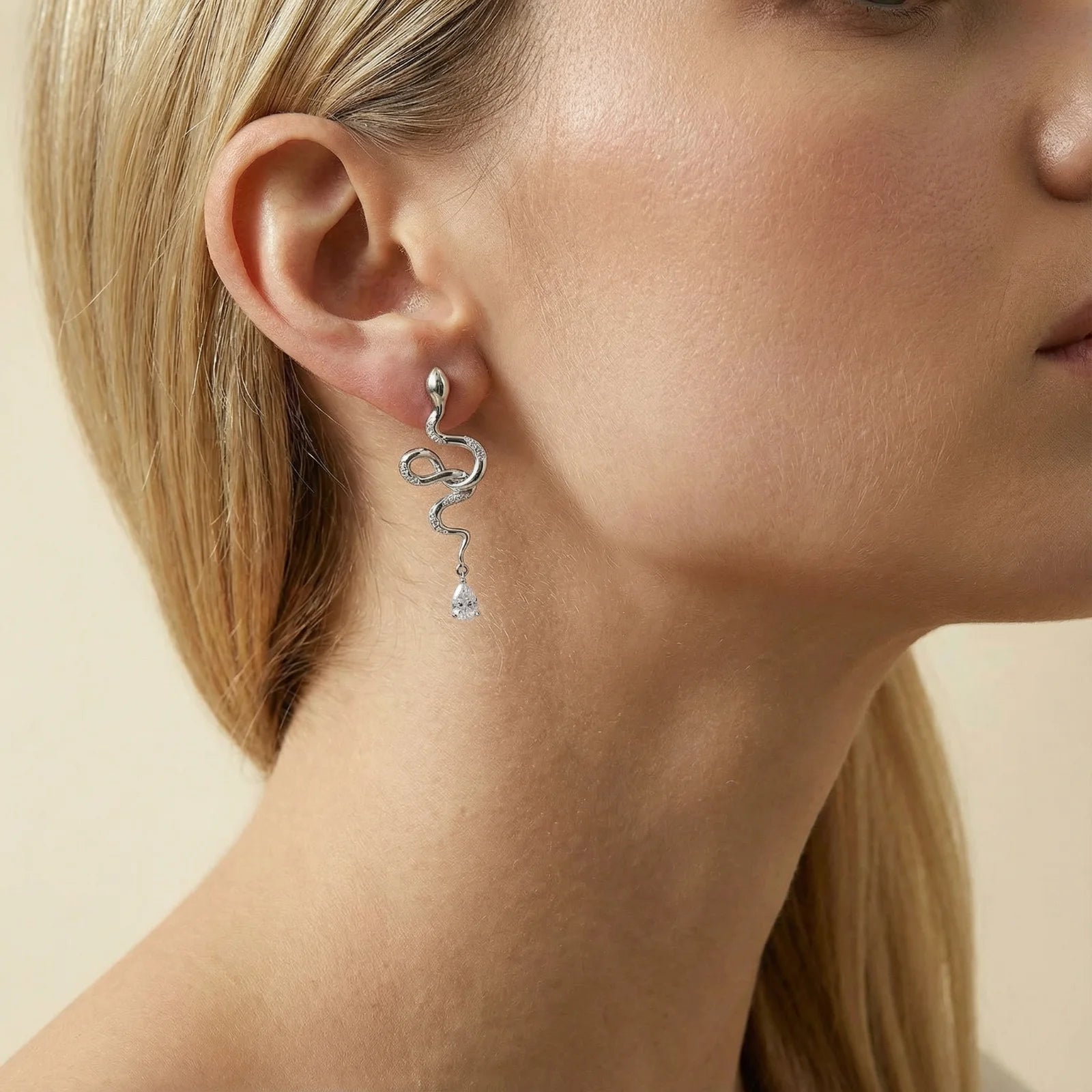 Serpentine Crystal Drops - Farnelli