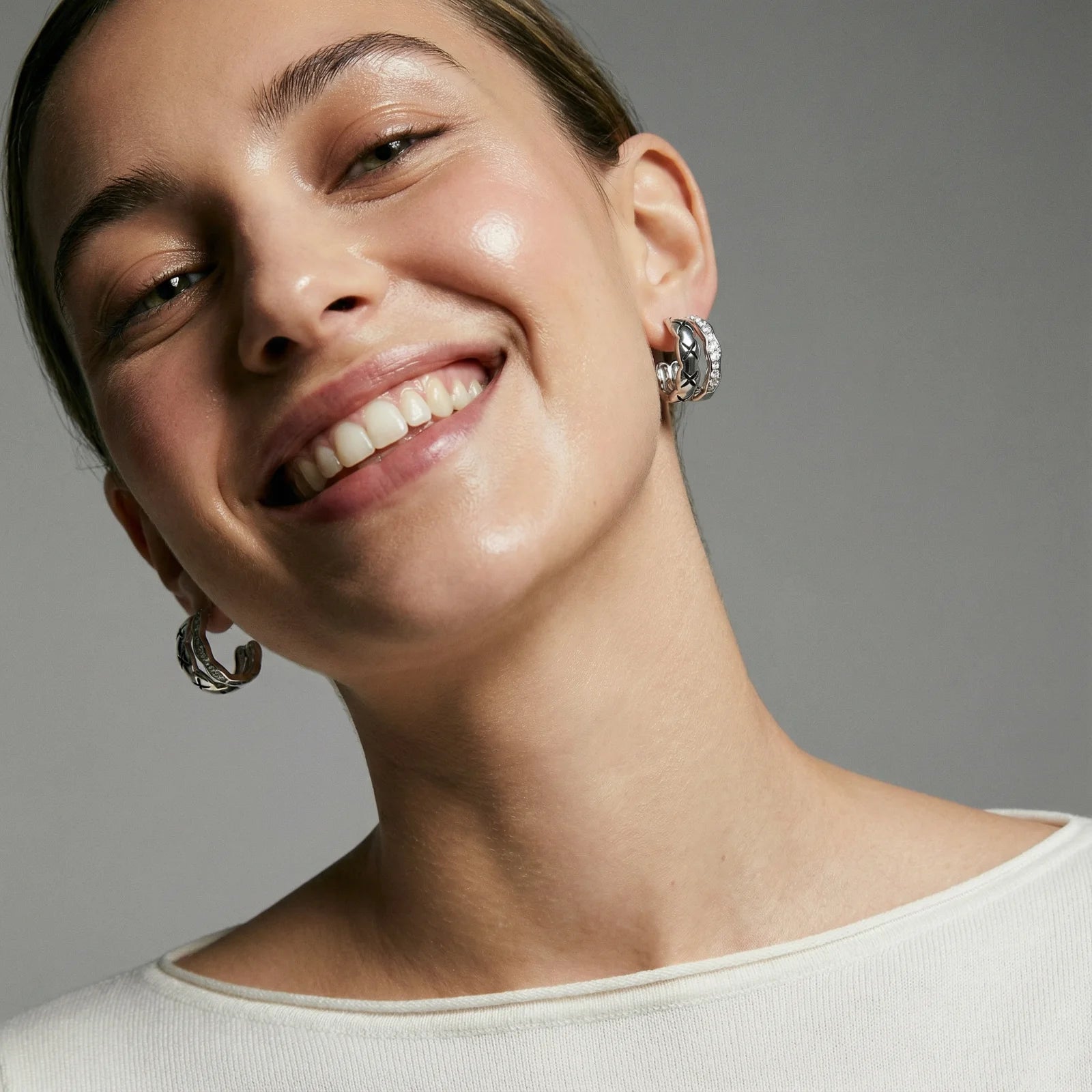 Twisted X Hoops - Farnelli