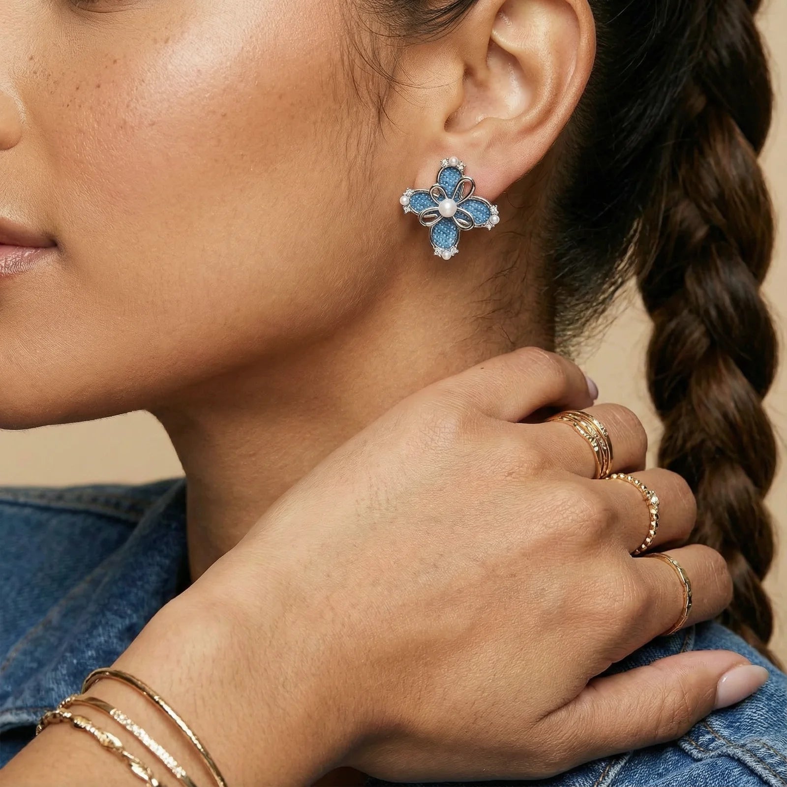 Denim Bloom Studs - Farnelli