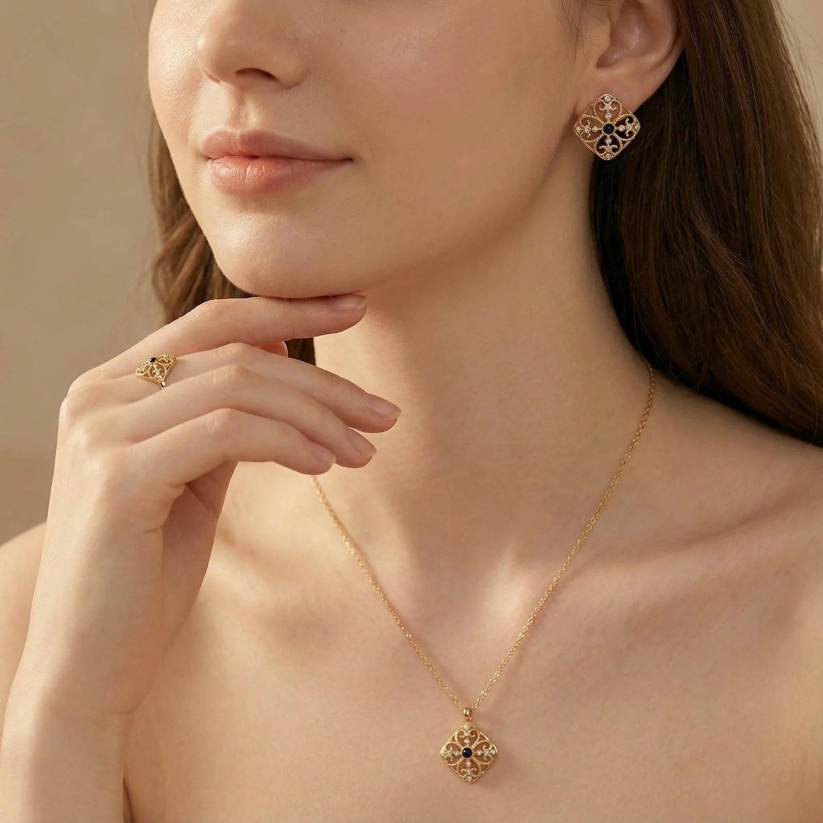 Byzantine Dream Studs - Farnelli