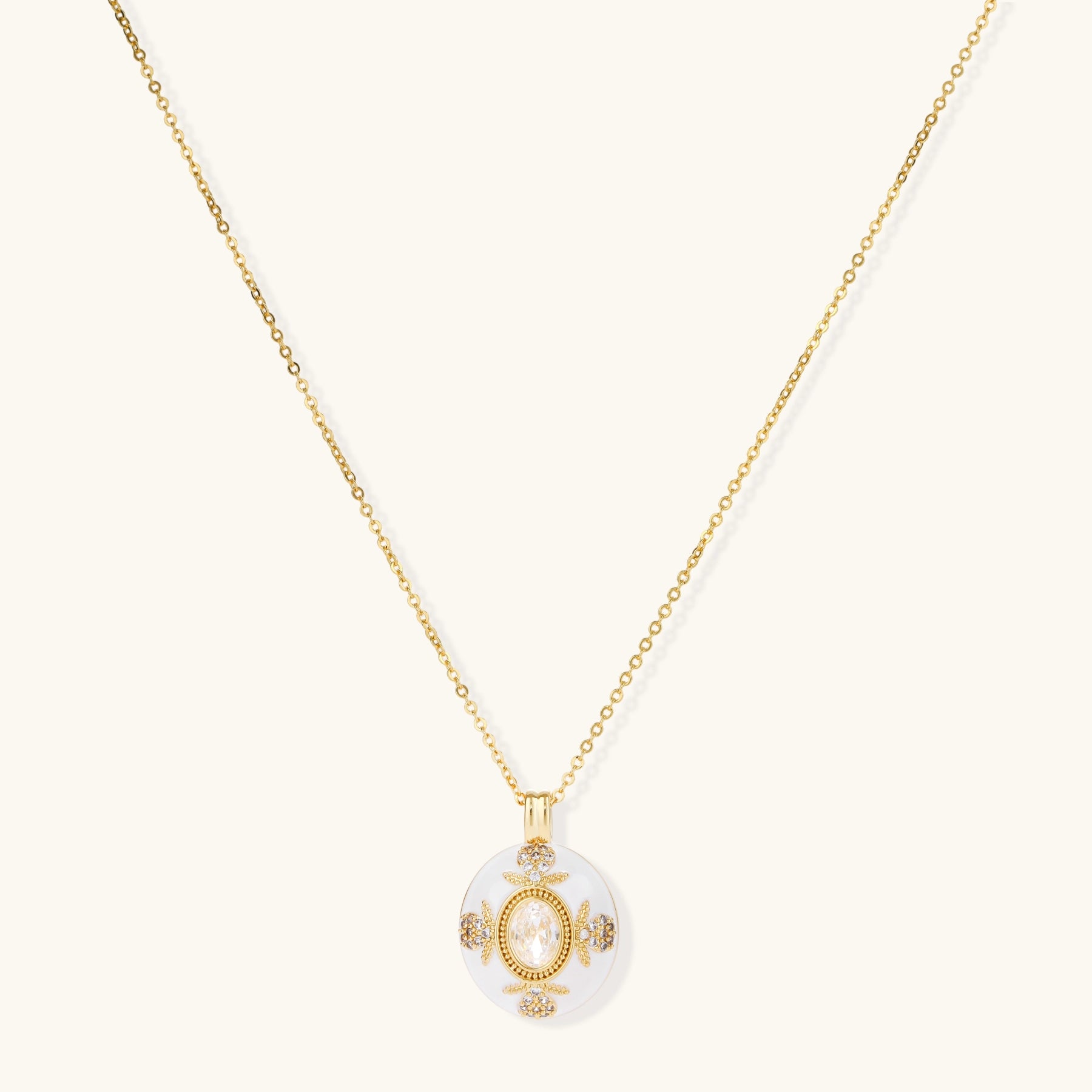 Golden Medallion Necklace - Farnelli