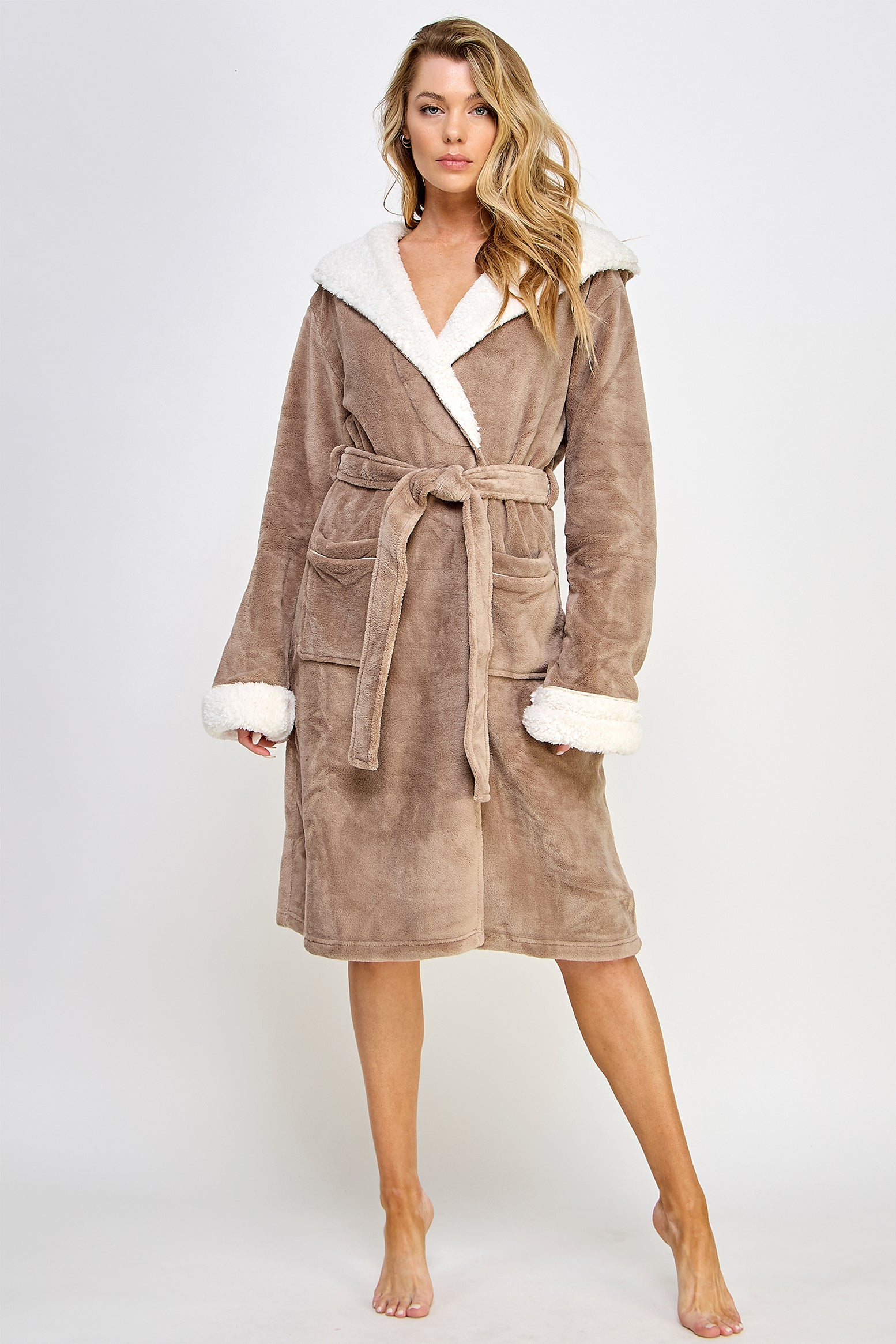 2482 Sydney Robe-1