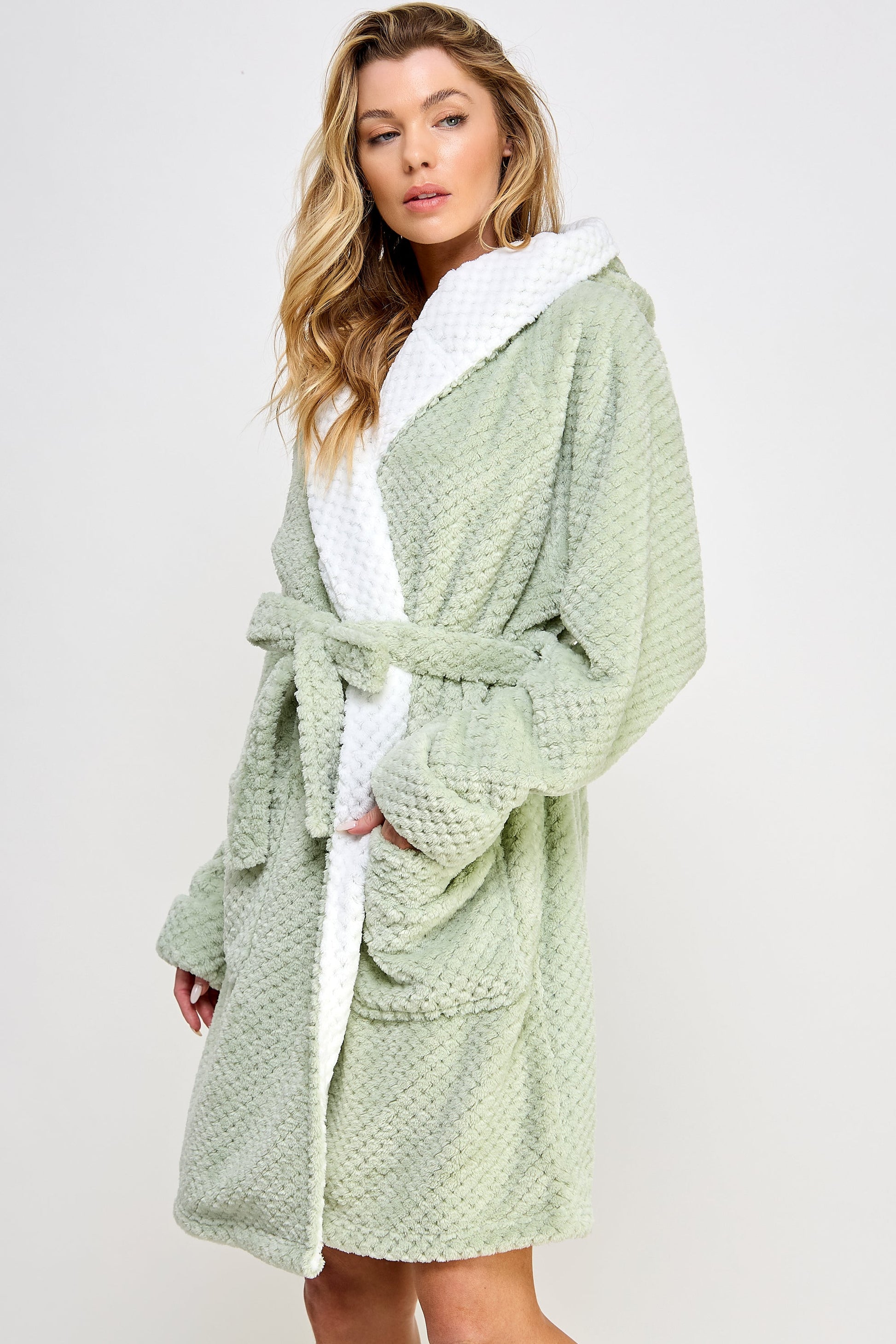 2483 Bailey Robe-4