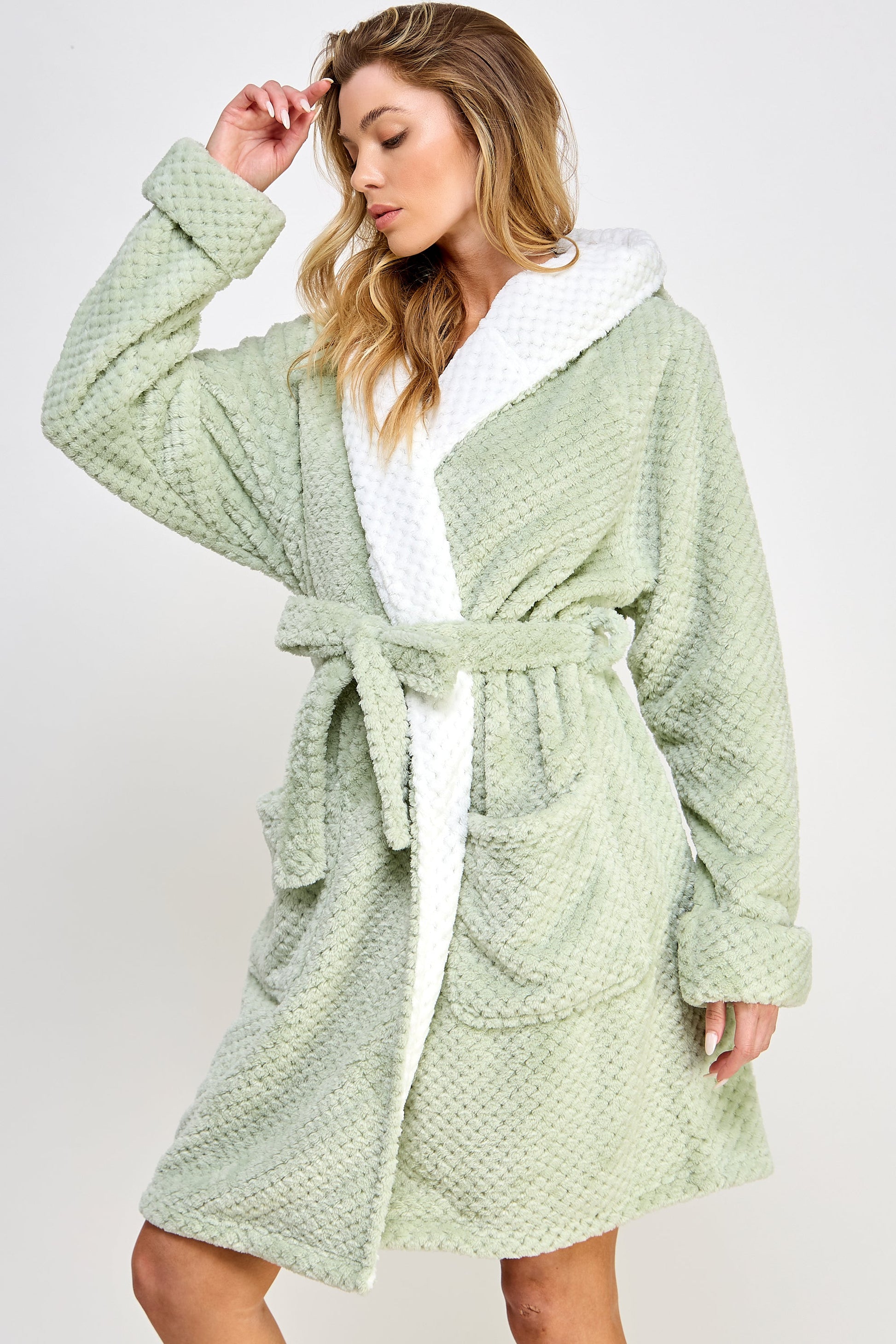 2483 Bailey Robe-3