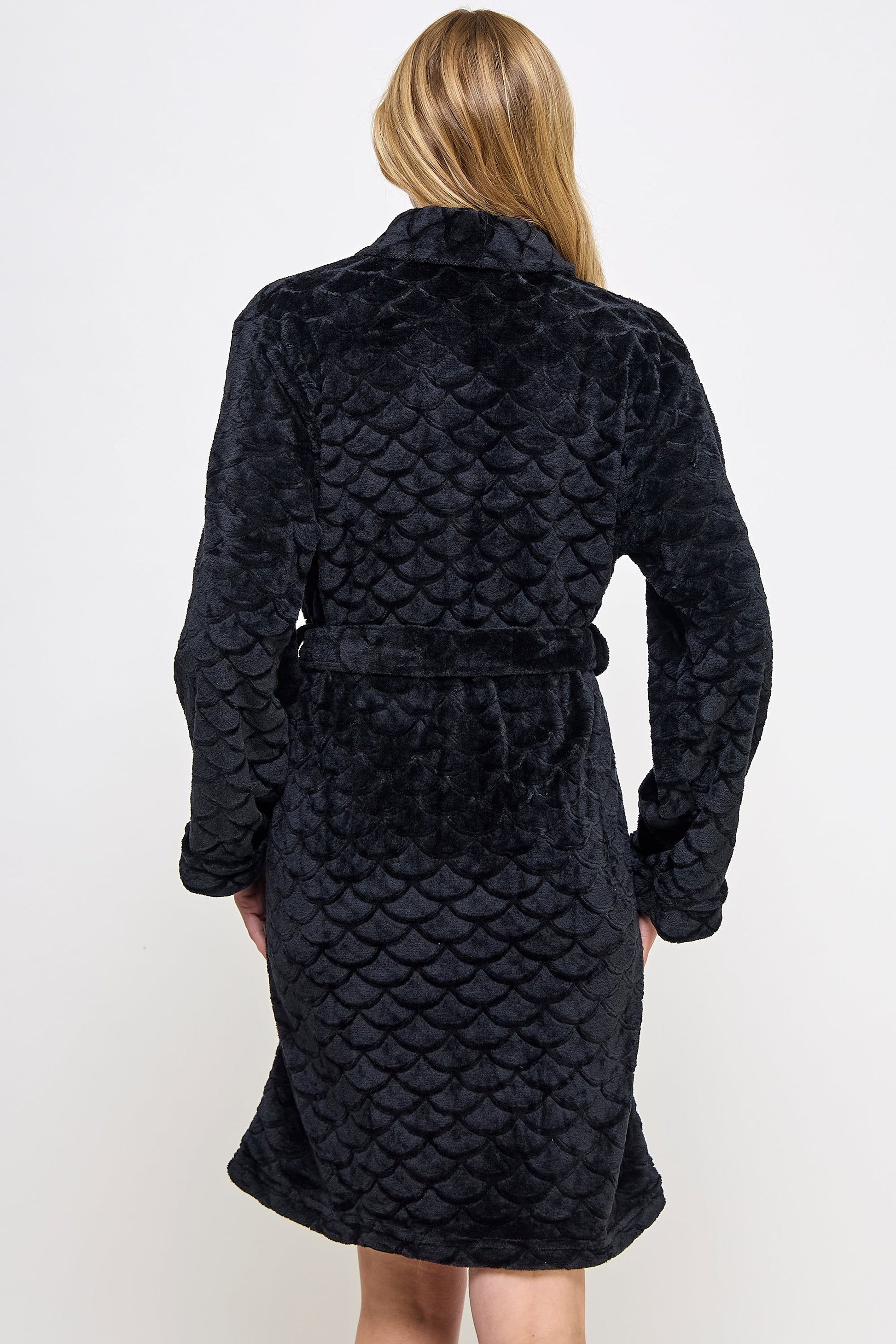 2490 Ariel Robe-3