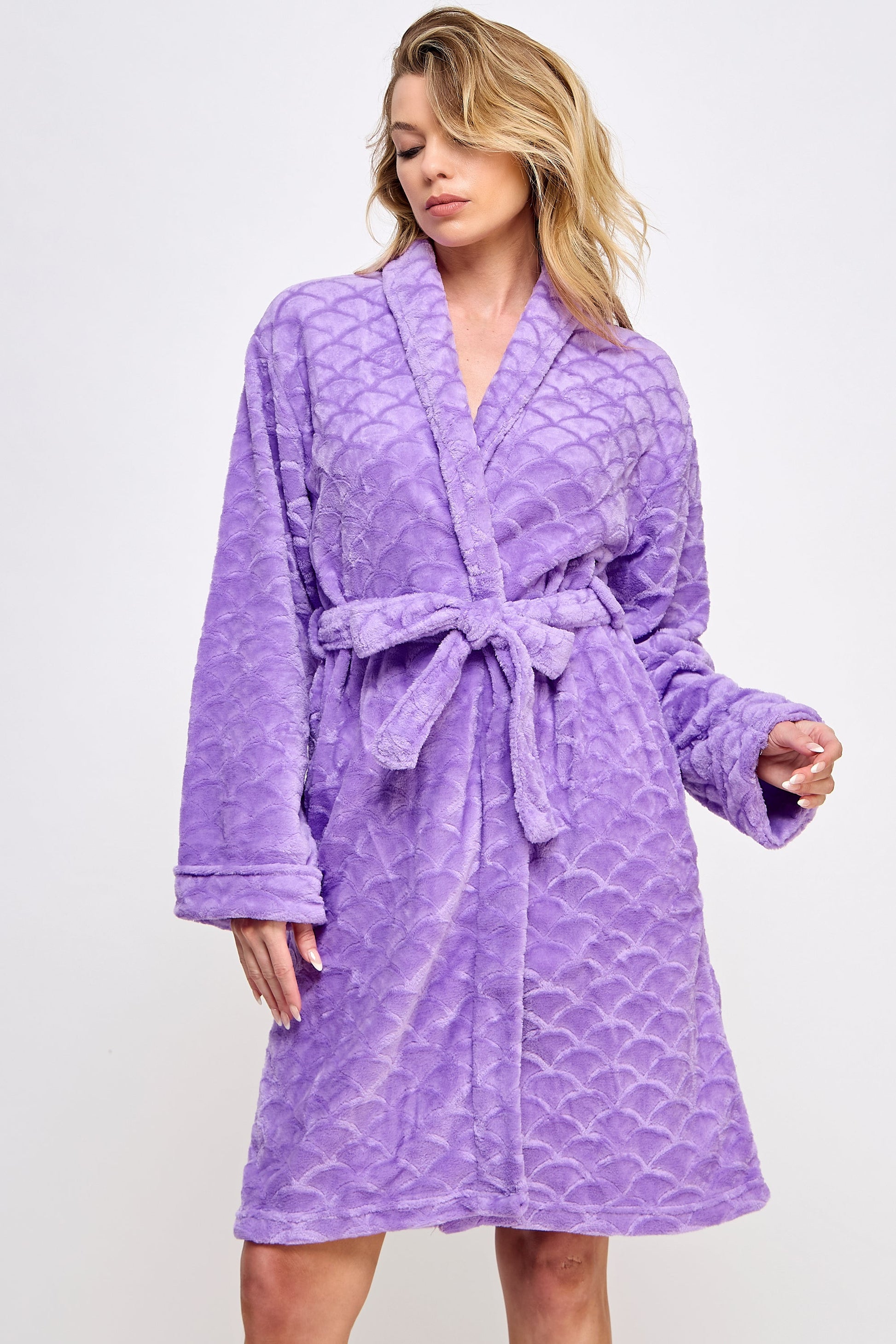 2490 Ariel Robe-6