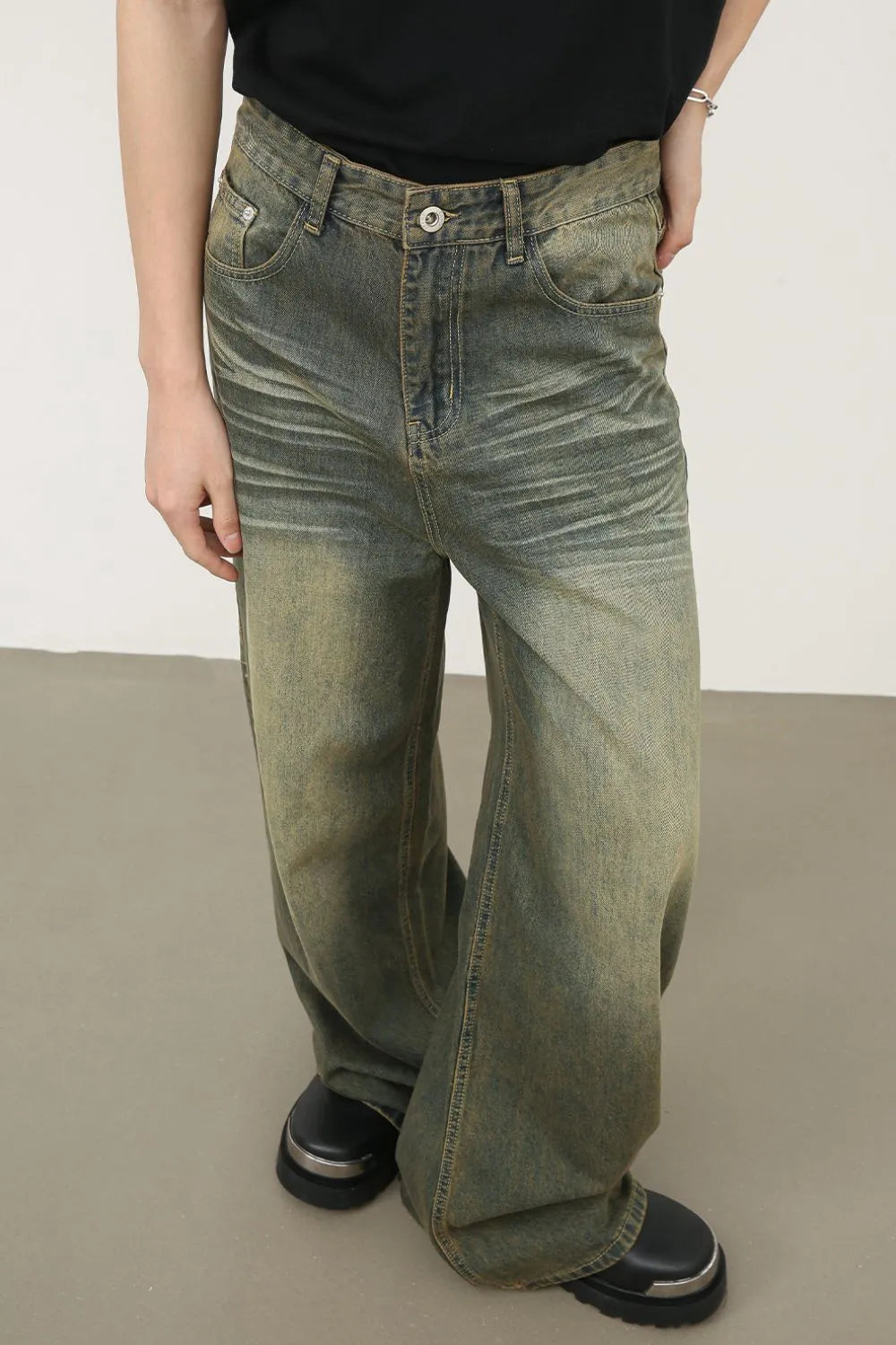 Men's Wide Leg Jeans with Pockets - Farnelli