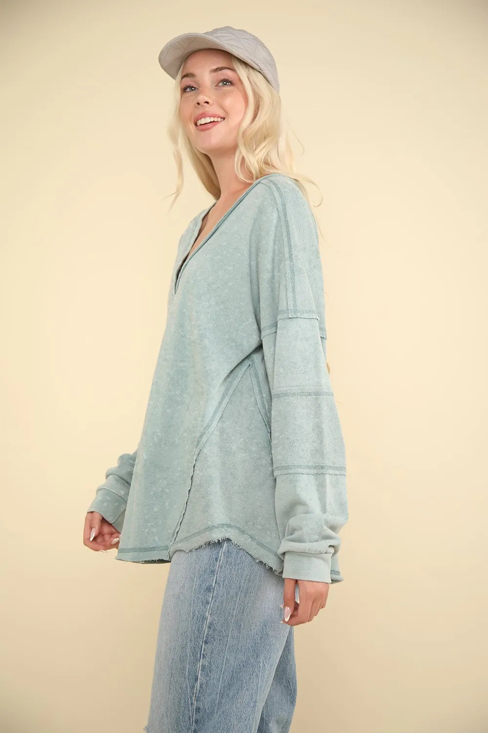 VERY J Washed V-Neck Exposed Seam Knit Top - Farnelli