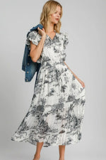 Umgee Full Size Two Tone Landscape Print Midi Dress Plus Size - Farnelli