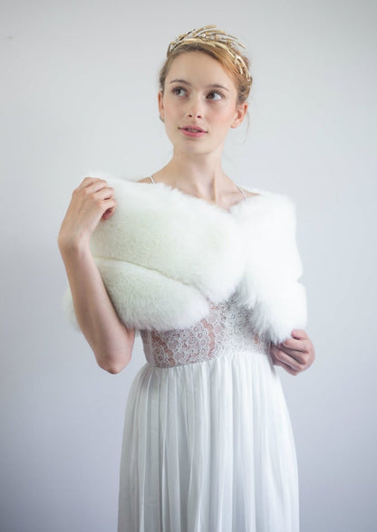 Ivory White Fur Wrap (Penelope Ivy07)