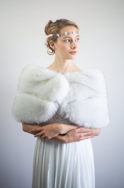 Light Gray Fur Wrap (Penelope LGry07)