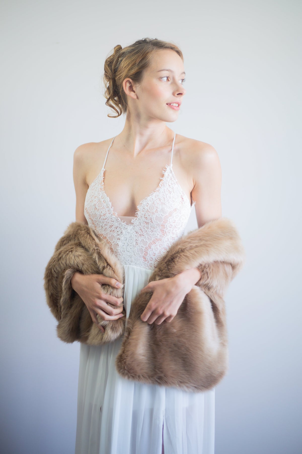 Honey Brown Fur Shawl (Lilian LBrw03)