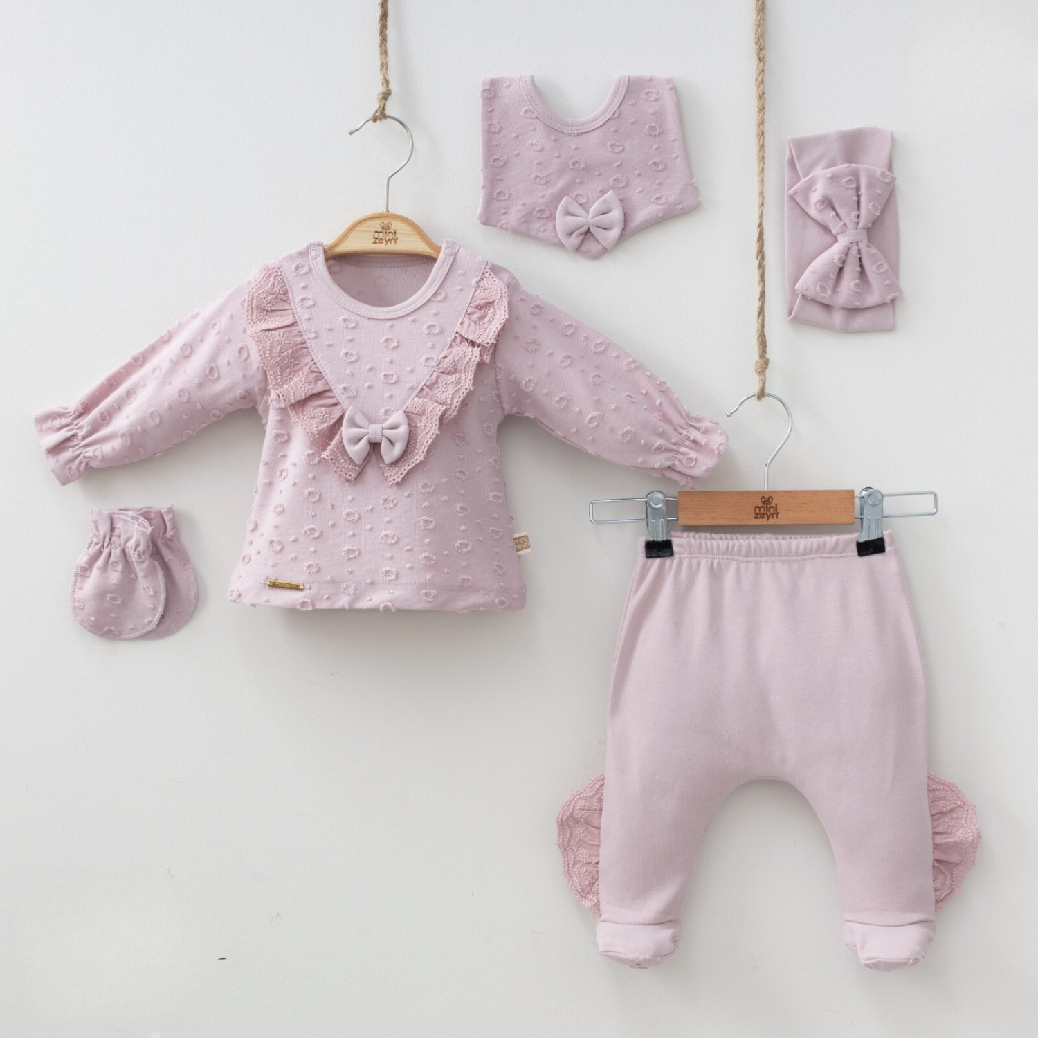 Frilly Girly Newborn 5PC Set-5