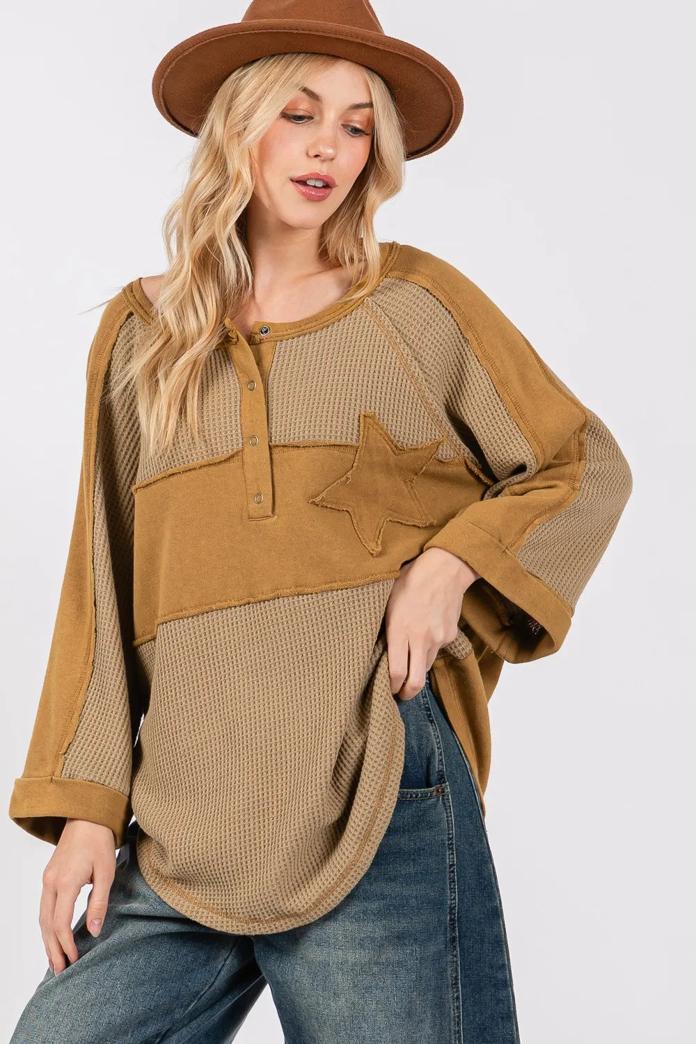 SAGE + FIG Star Applique Patch Exposed Seam Waffle Knit Top - Farnelli