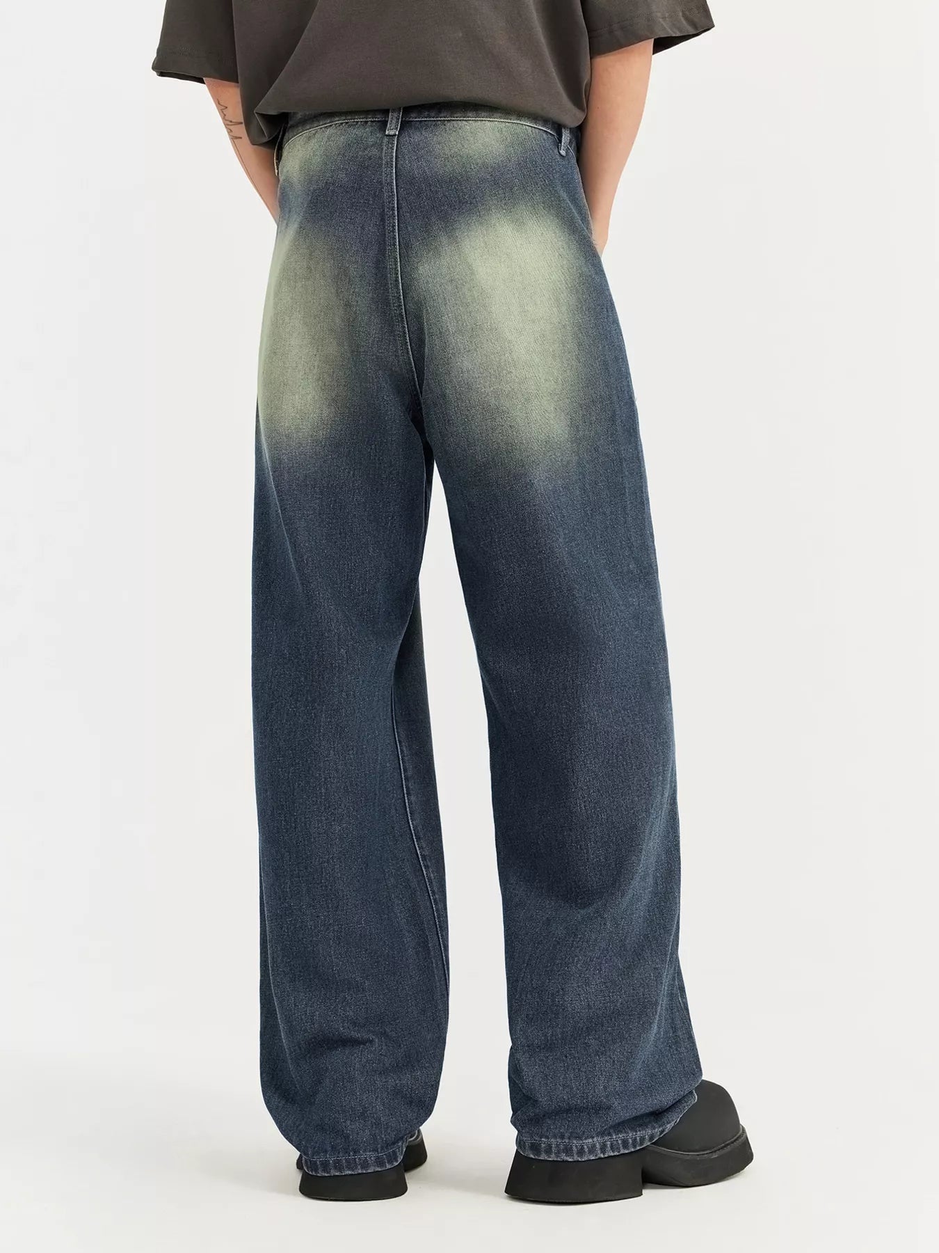Men's Vintage Wash Wide Leg Jeans - Farnelli