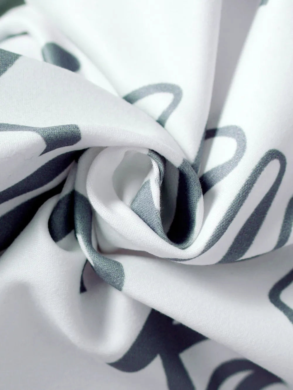 Children's Round Neck Cartoon Graphic T-Shirt and Shorts Set - Farnelli